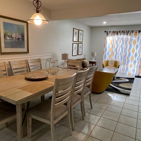 Spacious, Cozy Villa W/Parking In Coligny Villas 힐튼 헤드 아일랜드 외부 사진