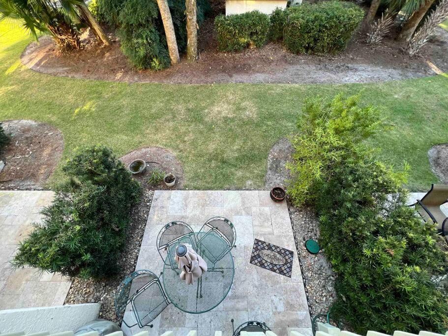 Spacious, Cozy Villa W/Parking In Coligny Villas 힐튼 헤드 아일랜드 외부 사진
