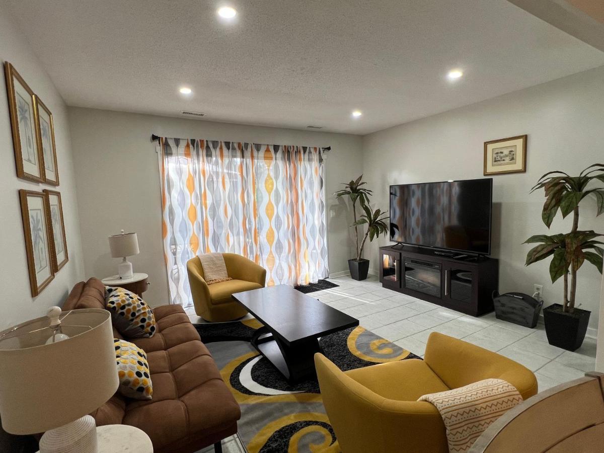 Spacious, Cozy Villa W/Parking In Coligny Villas 힐튼 헤드 아일랜드 외부 사진